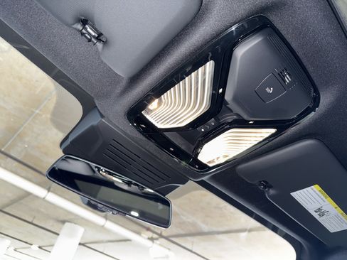 New 2026 BMW X5 sDrive40i w/ M Sport Package image 22