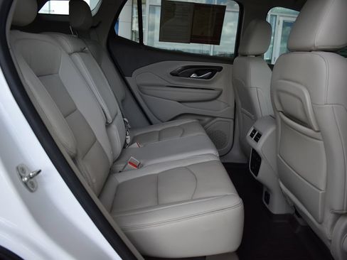 Used 2018 GMC Terrain Denali w/ Advanced Safety Package FWD image 15