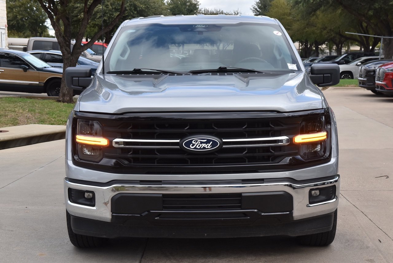 Used 2025 Ford F150 XLT w/ Equipment Group 301A Standard RWD image 3