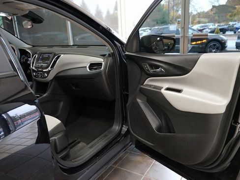 Used 2023 Chevrolet Equinox LS w/ Driver Confidence II Package image 37