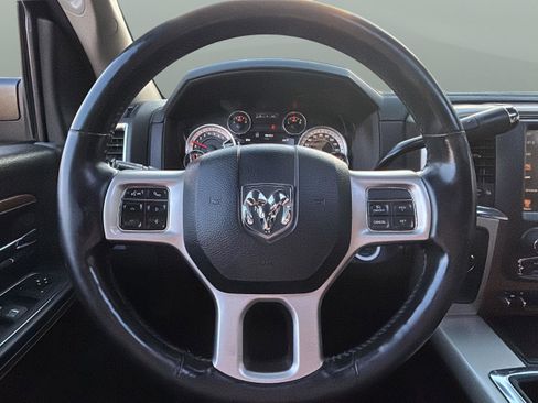 Used 2014 RAM 3500 Laramie image 23