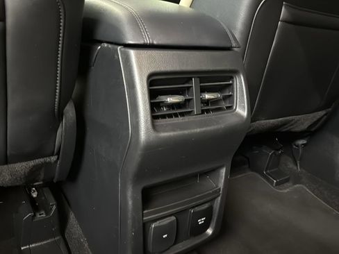 Used 2020 Ford Edge SEL w/ Convenience Package image 28