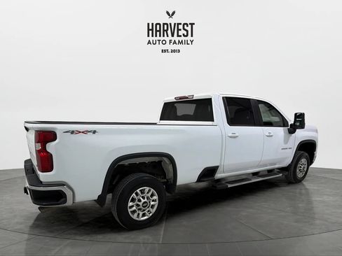 Used 2025 Chevrolet Silverado 2500 LT w/ Convenience Package AWD/4WD image 7