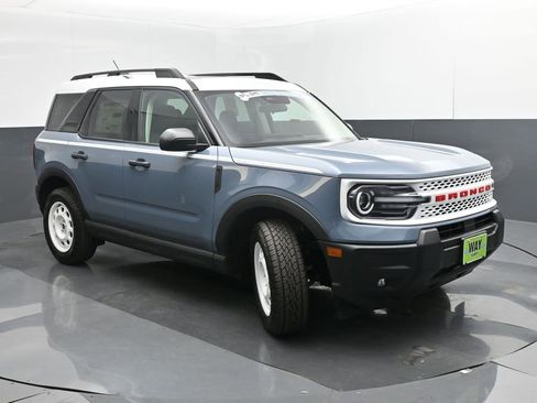 New 2025 Ford Bronco Sport Heritage w/ Convenience Package AWD/4WD image 8