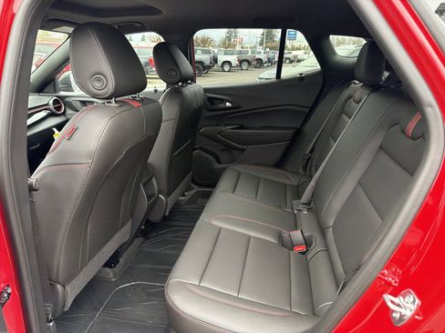 New 2026 Chevrolet Trax RS w/ Sunroof Package image 11