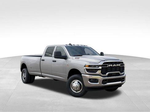New 2026 RAM 3500 Tradesman image 5