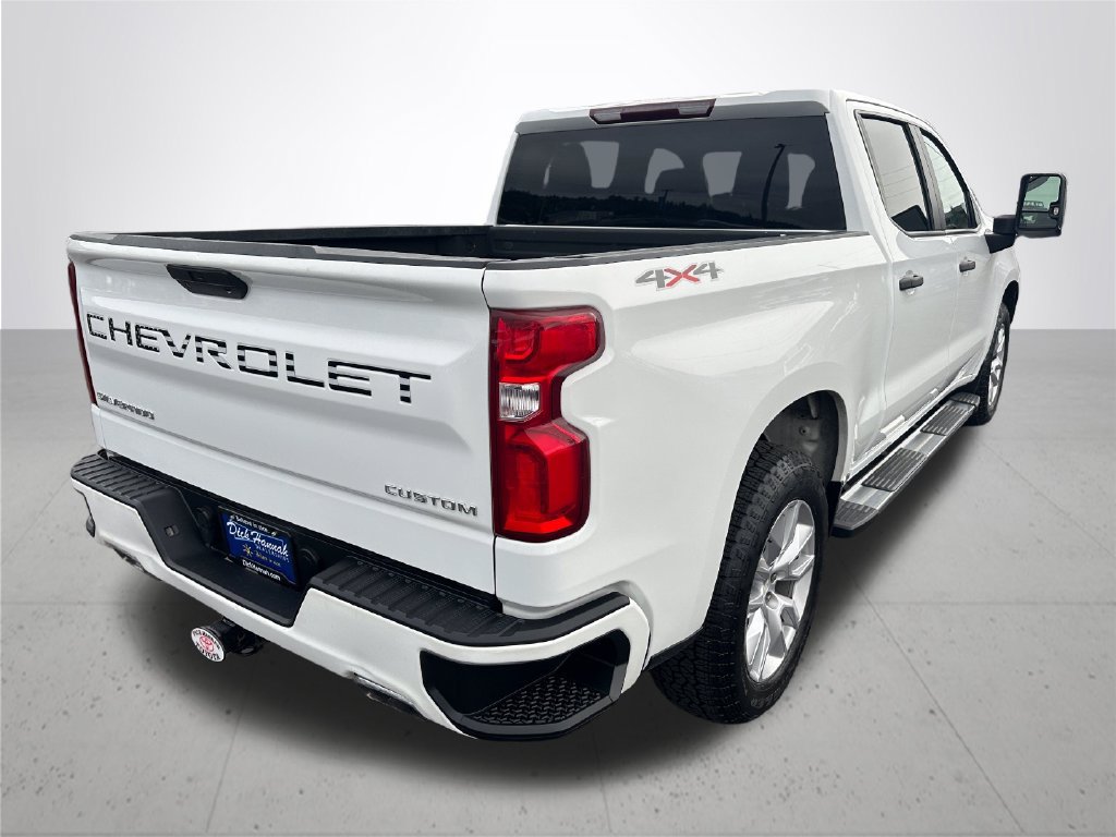 Used 2021 Chevrolet Silverado 1500 Custom w/ Custom Max Trailering Package AWD/4WD image 7