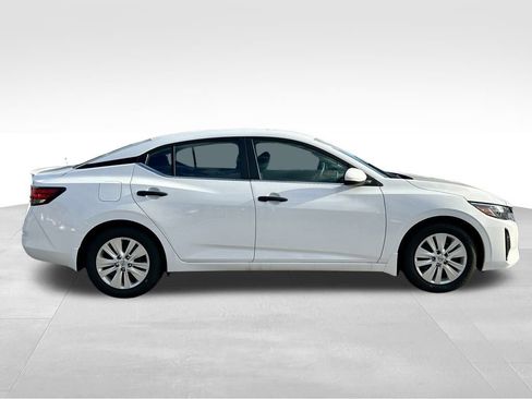 New 2025 Nissan Sentra S image 8