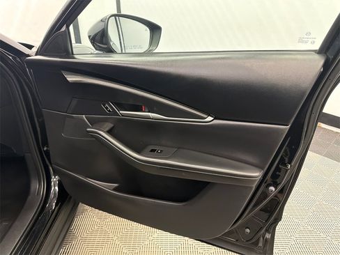 Used 2021 MAZDA CX-30 AWD 2.5 S w/ Select Package image 14