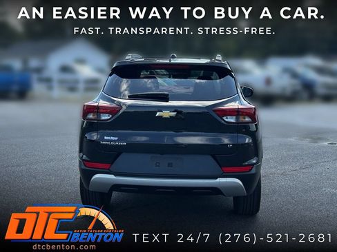 Used 2023 Chevrolet TrailBlazer LT w/ Convenience Package FWD image 6