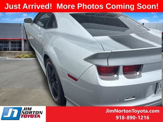 Used 2012 Chevrolet Camaro SS w/ RS Package RWD image 6