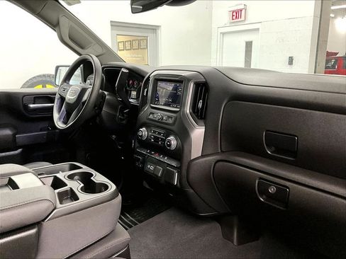 Used 2025 GMC Sierra 3500 Pro AWD/4WD image 14