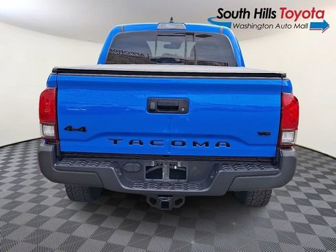 Used 2021 Toyota Tacoma SR5 AWD/4WD image 5