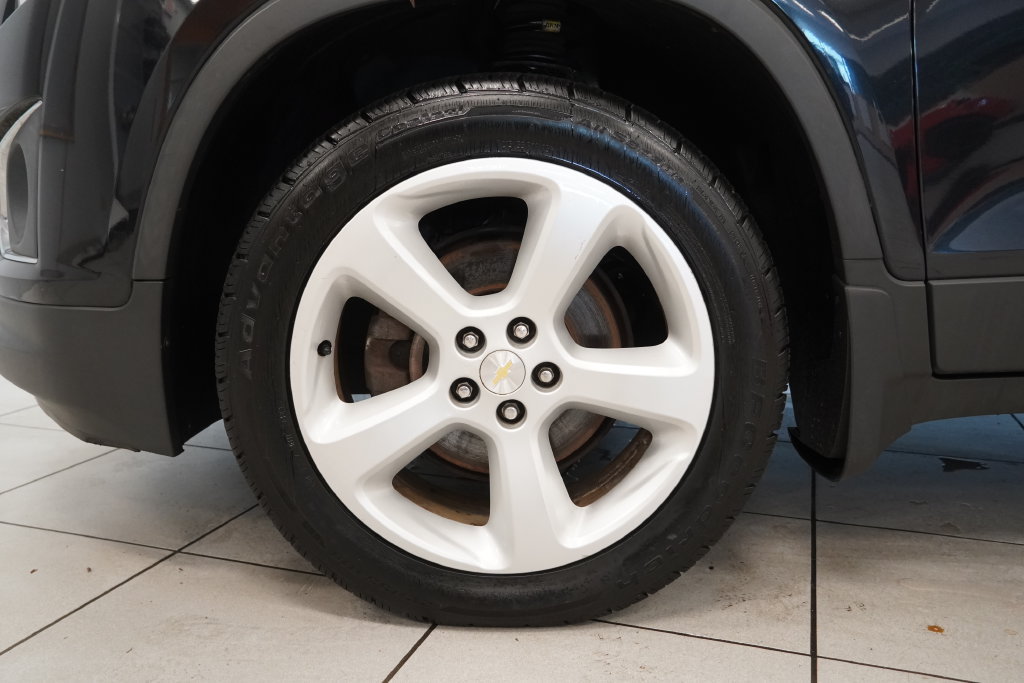 Used 2015 Chevrolet Trax LTZ w/ LPO, Protection Package AWD/4WD image 16