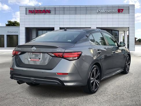 Used 2023 Nissan Sentra SR w/ Trunk Package image 6