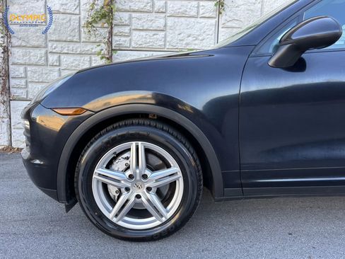 Used 2012 Porsche Cayenne S w/ Premium Pkg Plus image 9