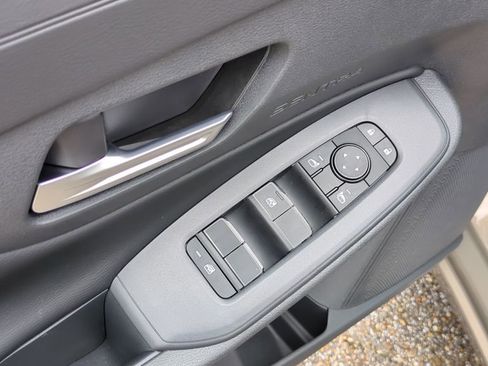 New 2026 Nissan Sentra SV w/ SV Convenience Package FWD image 12