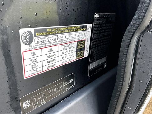 Used 2019 Land Rover Range Rover Long Wheelbase Supercharged image 35