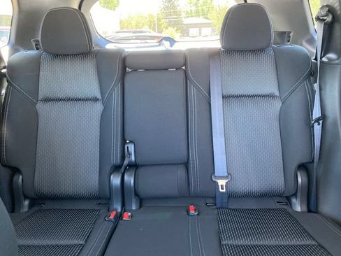 New 2026 Mitsubishi Outlander ES AWD/4WD image 12