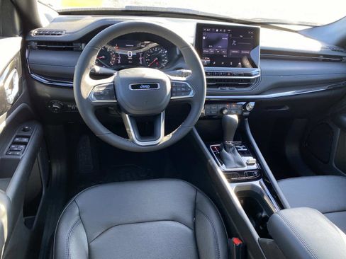 New 2026 Jeep Compass Limited image 7