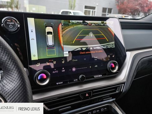 Certified 2026 Lexus TX 500h AWD image 24