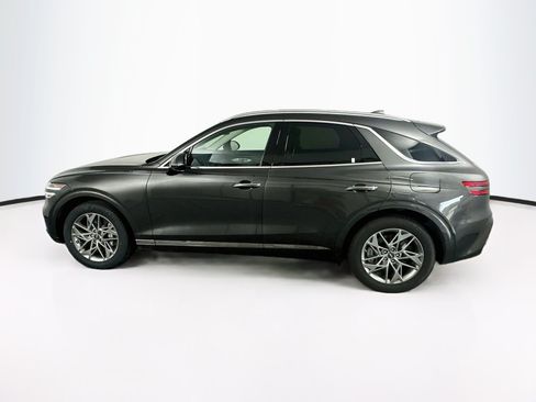 Used 2025 Genesis GV70 2.5T AWD/4WD image 4