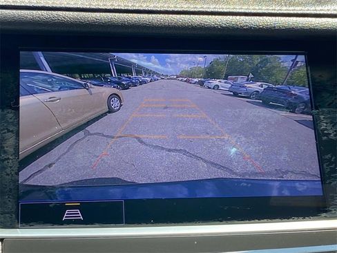 Used 2021 Cadillac XT5 Premium Luxury image 40