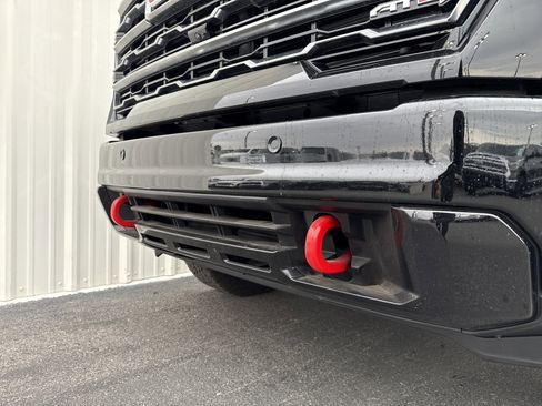 Used 2025 GMC Sierra 2500 AT4 w/ AT4 Premium Plus Package image 10