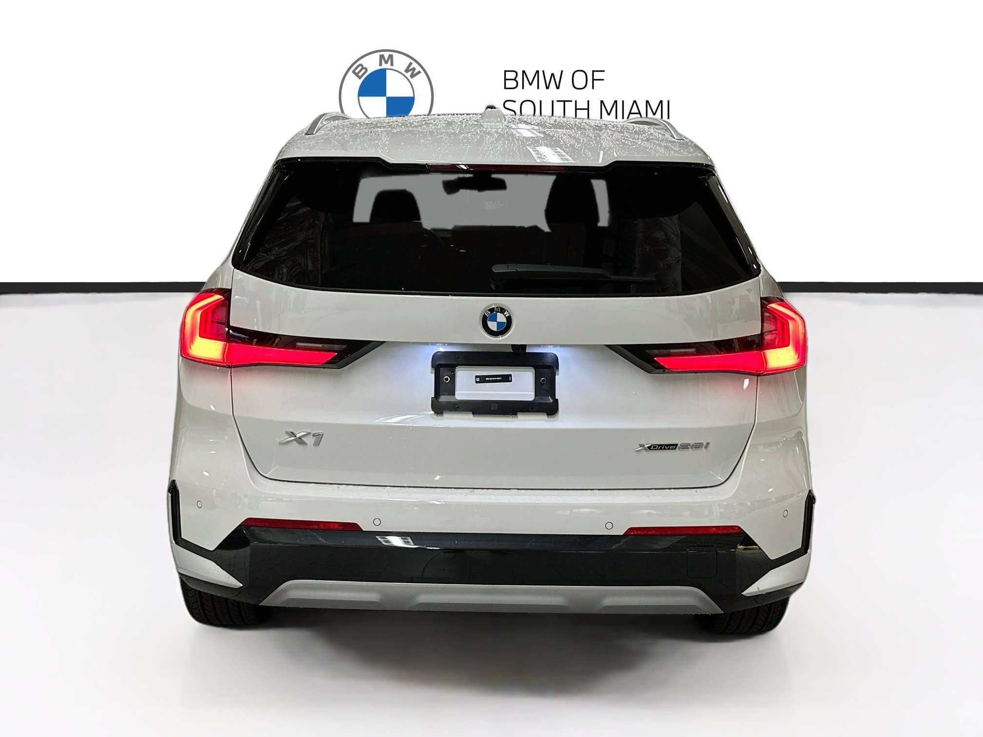Certified 2026 BMW X1 xDrive28i w/ Convenience Package AWD/4WD image 6