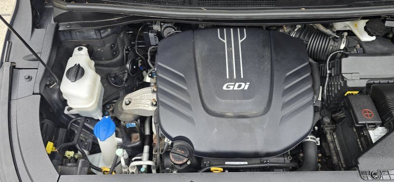 Used 2017 Kia Sedona SX FWD image 36