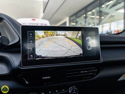 Used 2026 Lotus Emira SE RWD image 9