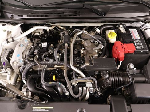 Used 2023 Nissan Sentra SR w/ Trunk Package FWD image 18