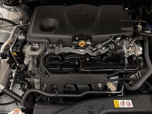 Used 2023 Toyota Camry LE image 22