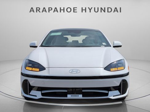 New 2025 Hyundai Ioniq 6 Limited image 8