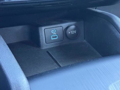 Certified 2022 Ford Escape SEL image 28