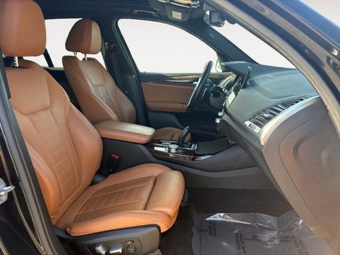 Used 2018 BMW X3 xDrive30i w/ Premium Package image 11