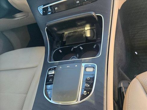 Used 2022 Mercedes-Benz GLC 300 image 14