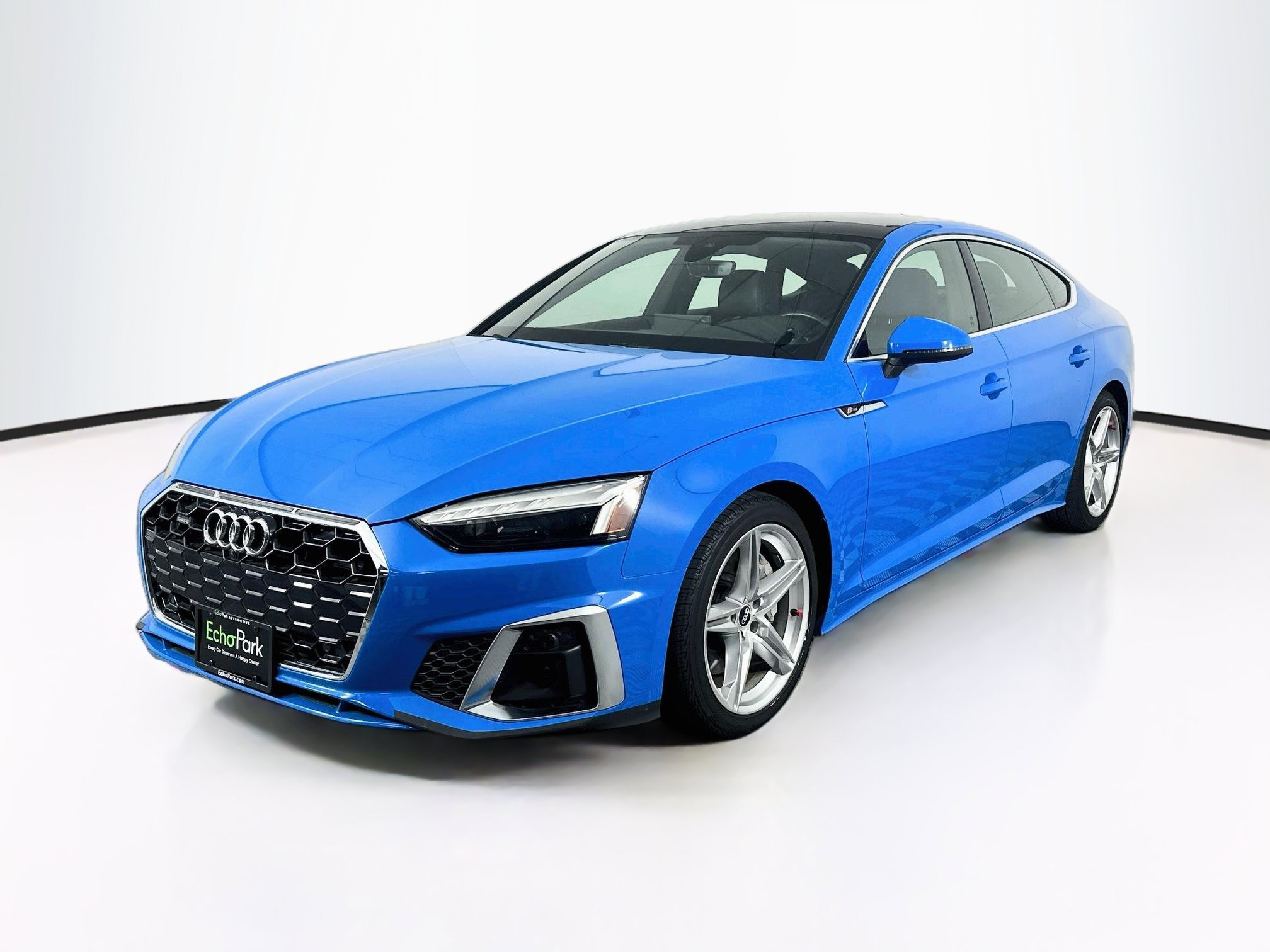 Used 2022 Audi A5 2.0T Premium Plus w/ Premium Plus AWD/4WD image 3