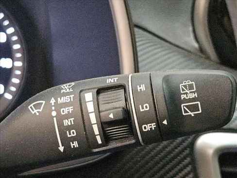 Used 2021 Hyundai Tucson SEL FWD image 11