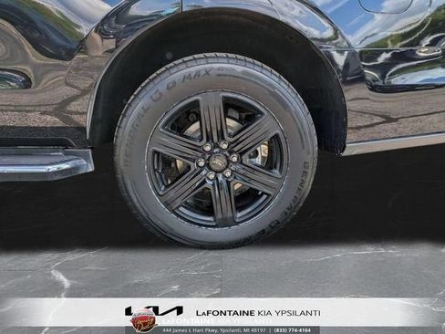 Used 2021 Ford Expedition XLT AWD/4WD image 34