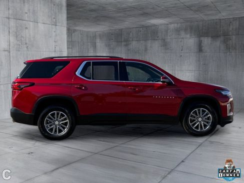 Used 2023 Chevrolet Traverse LT FWD image 5