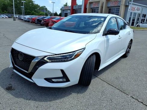 Used 2021 Nissan Sentra SR w/ SR Premium Package FWD image 20