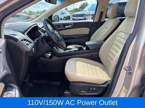 Used 2018 Ford Edge SEL w/ Equipment Group 201A AWD/4WD image 16