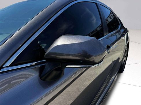 Used 2024 Toyota Camry SE image 14