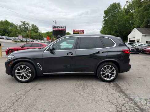 Used 2019 BMW X5 xDrive50i w/ Off-Road Package AWD/4WD image 8