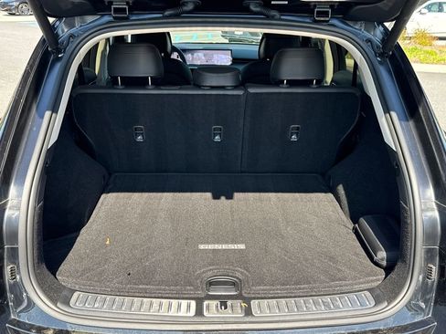 Used 2026 Genesis GV70 2.5T Advanced AWD/4WD image 18