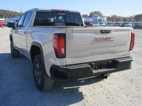 New 2026 GMC Sierra 1500 AT4X image 9