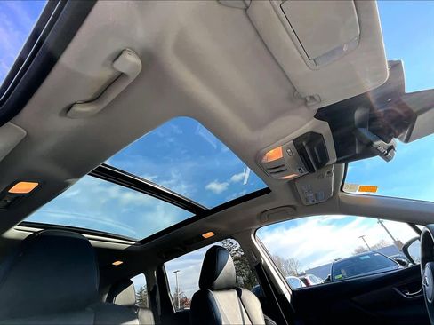 Used 2023 Subaru Ascent Touring image 14