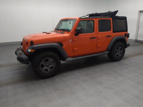 Used 2018 Jeep Wrangler Unlimited Sport S AWD/4WD image 2
