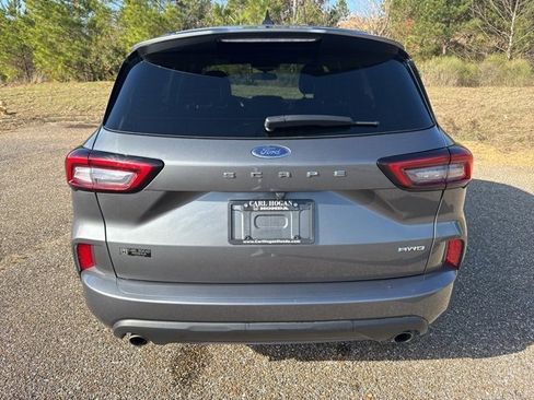 Used 2024 Ford Escape ST-Line image 8
